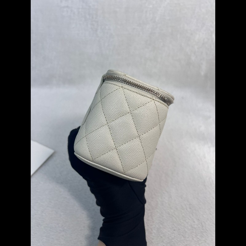 Chanel Vanity Case-5