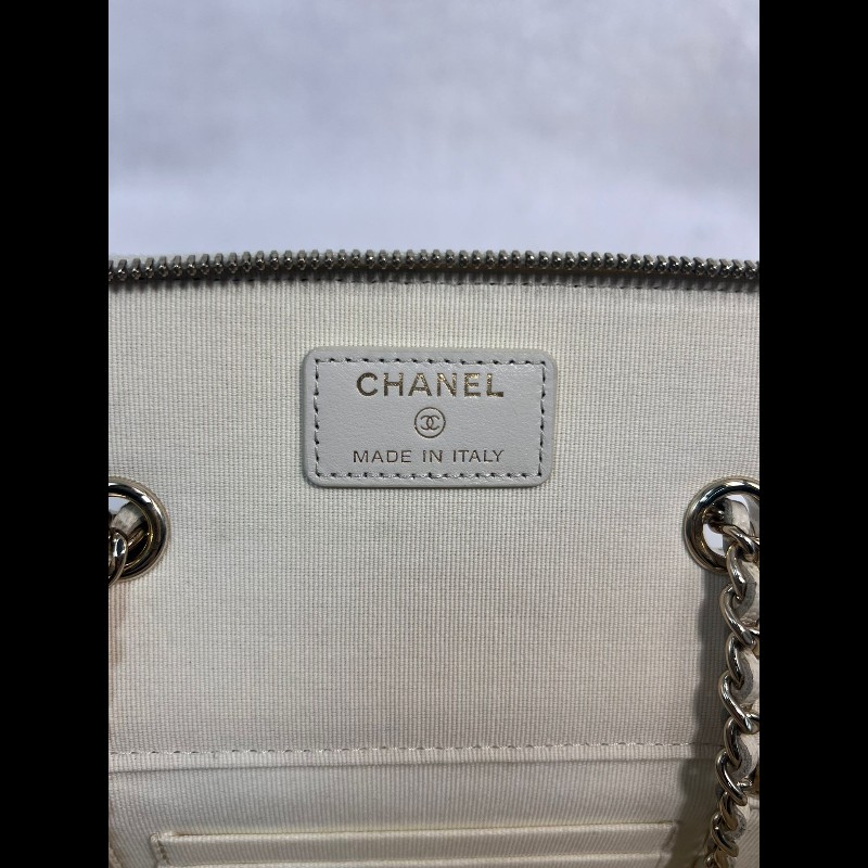 Chanel Vanity Case-14