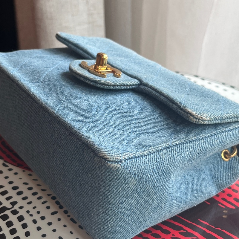 香奈兒 CHANEL 中古包 狀況極美老香 丹寧小方胖古董包 牛仔金鏈淺藍色 Denim Flapbag-6