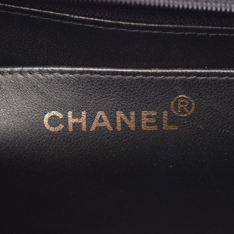 香奈兒 (CHANEL) Matelasse 斜挎鏈條包，黑色小牛皮，金色五金，二手女士 CC-3