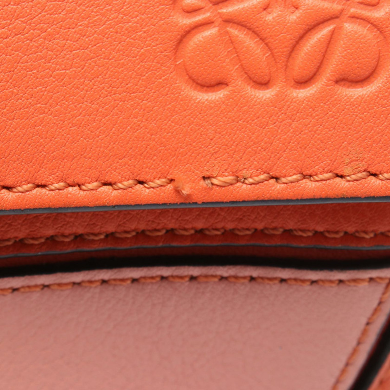 LOEWE Puzzle 小號 2Way 單肩手提包，皮革材質，橙粉色，二手，女士款，Anagram 圖案-5