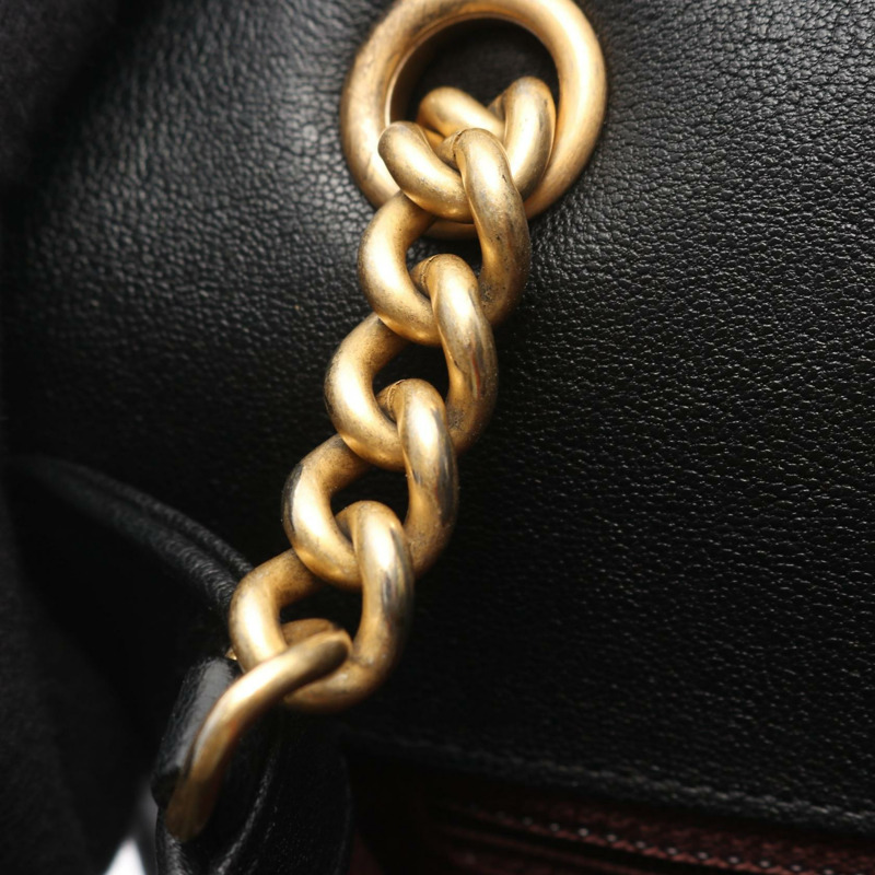 香奈兒 (CHANEL) Matelasse 斜背鏈條包 黑色皮革 二手 女士 CC-6