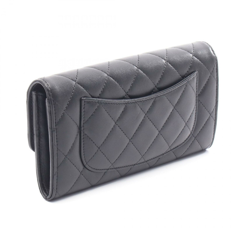 香奈兒經典長翻蓋皮夾，絎縫雙折錢包，AP0241，黑色皮革，CC標誌-1