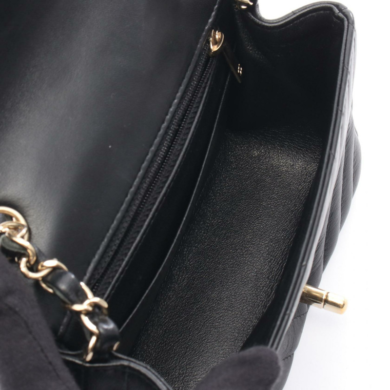 香奈兒 (CHANEL) 人字紋 V 字縫線迷你斜挎鏈條包，羊皮材質，黑色，金色五金，CC 標誌-2