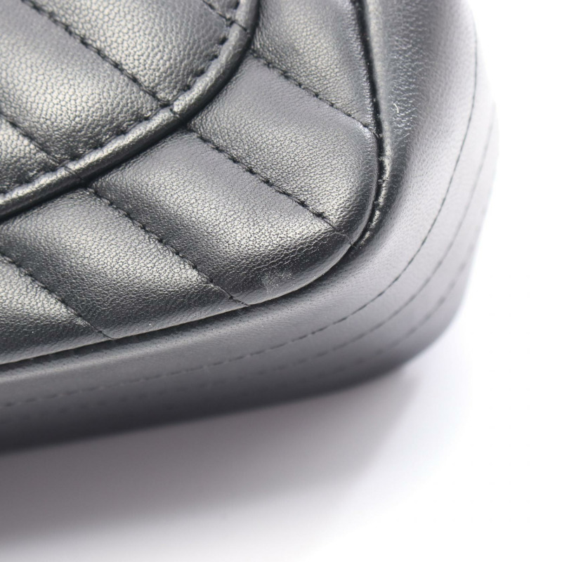 香奈兒 (CHANEL) 人字紋 V 字縫線迷你斜挎鏈條包，羊皮材質，黑色，金色五金，CC 標誌-7