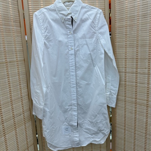 Thom Browne 白色中長版襯衫 36碼