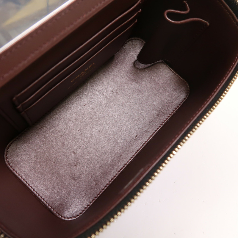 CHANEL 牛皮皮革Vanity Case金扣鏈帶肩背袋-4