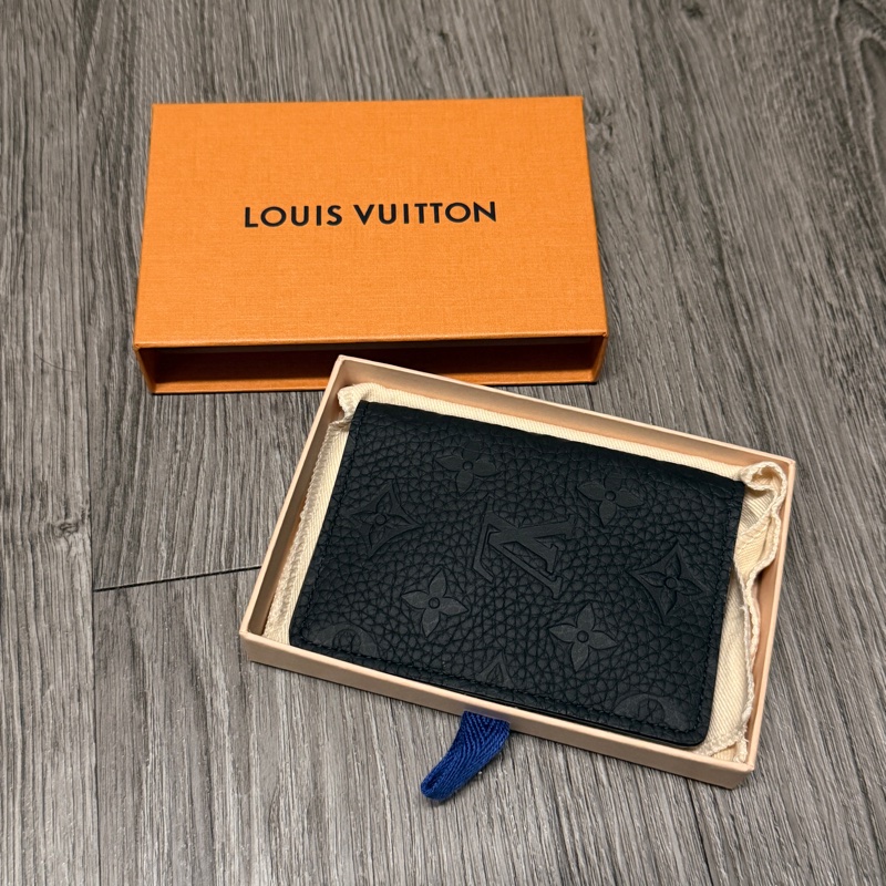 LV袋裝萬用錢包-0