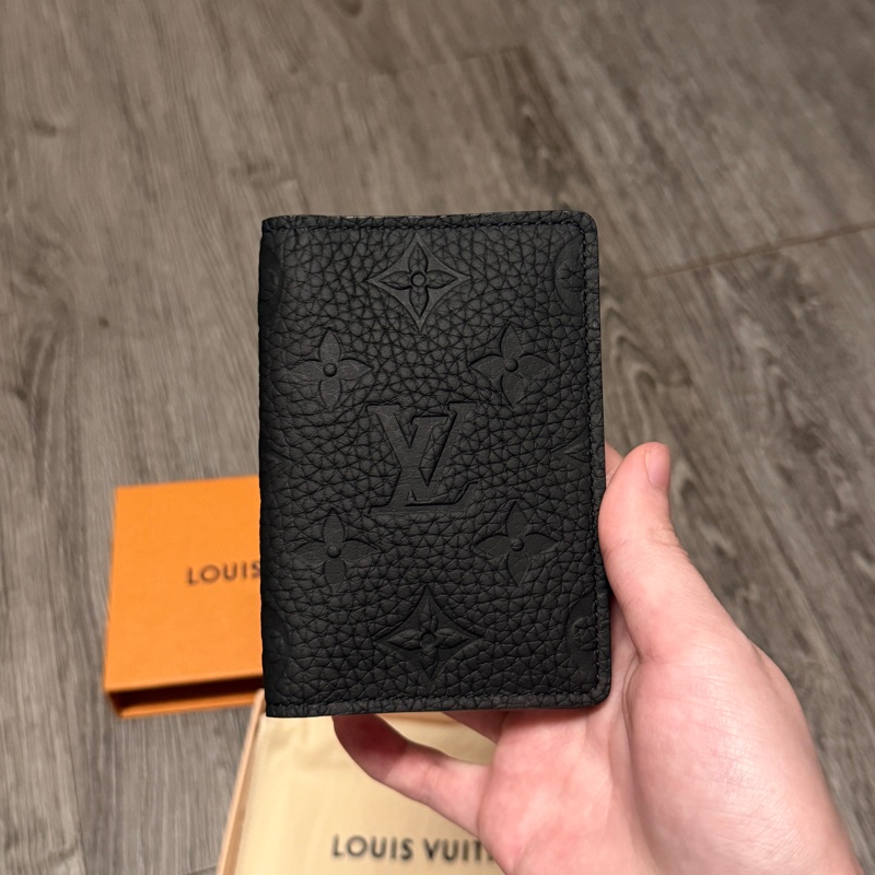 LV袋裝萬用錢包-6