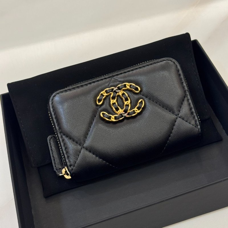 *SHIHNA名牌精品* CHANEL 19 黑金 羊皮零錢包芯片款-0