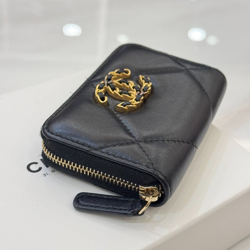 *SHIHNA名牌精品* CHANEL 19 黑金 羊皮零錢包芯片款-5