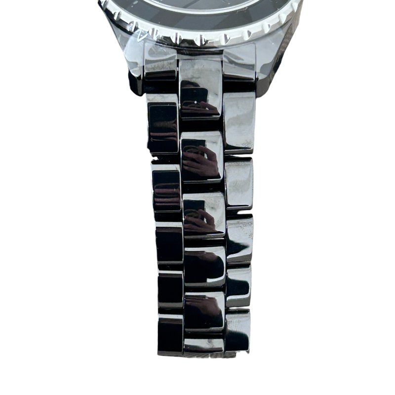 CHANEL 香奈兒 J12 UNTITLED 38MM AUTOMATIC 黑色高科技精密陶瓷錶殼 黑色幾何圖騰面盤 LIMITED EDITION 1200 SWISS MADE-4