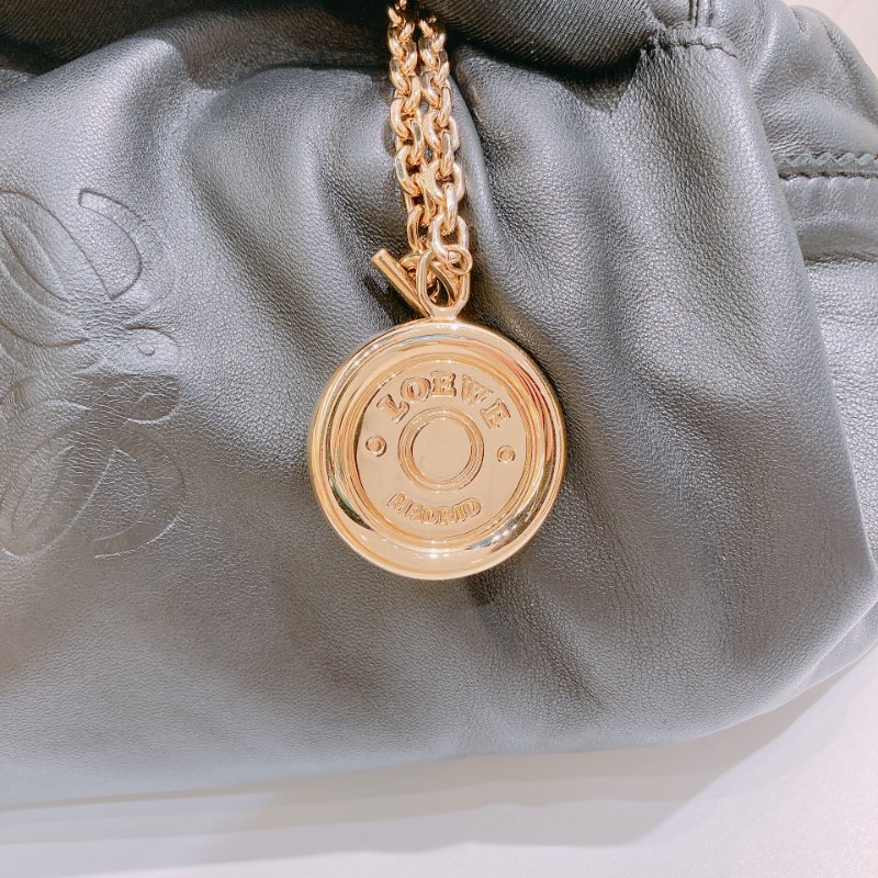 TW4724 Loewe 羅意威 手提包 黑色 中古包 Nappa Aire Leather Handbag Black-6