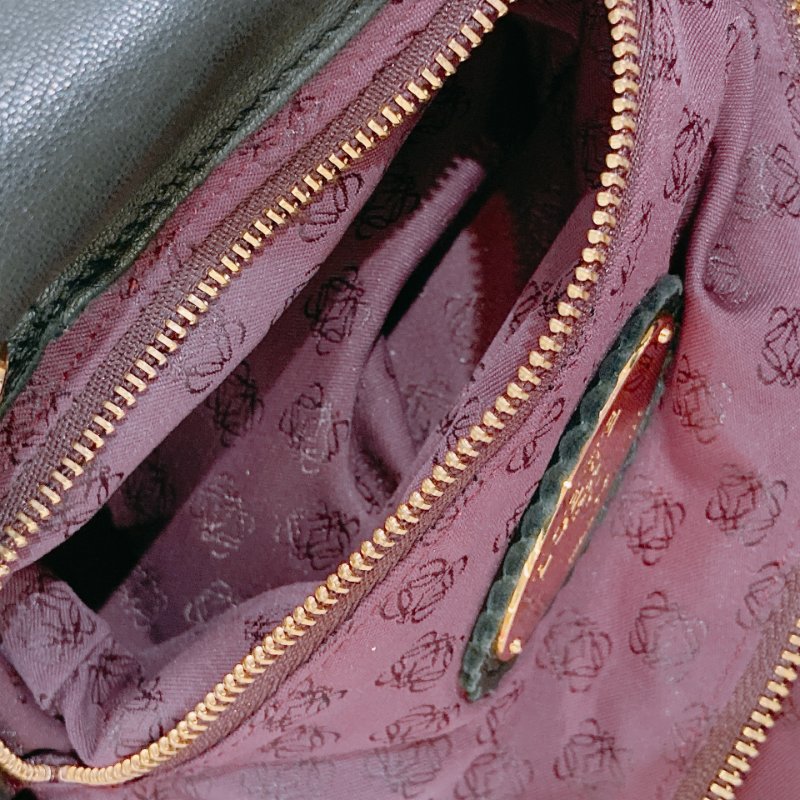TW4724 Loewe 羅意威 手提包 黑色 中古包 Nappa Aire Leather Handbag Black-10