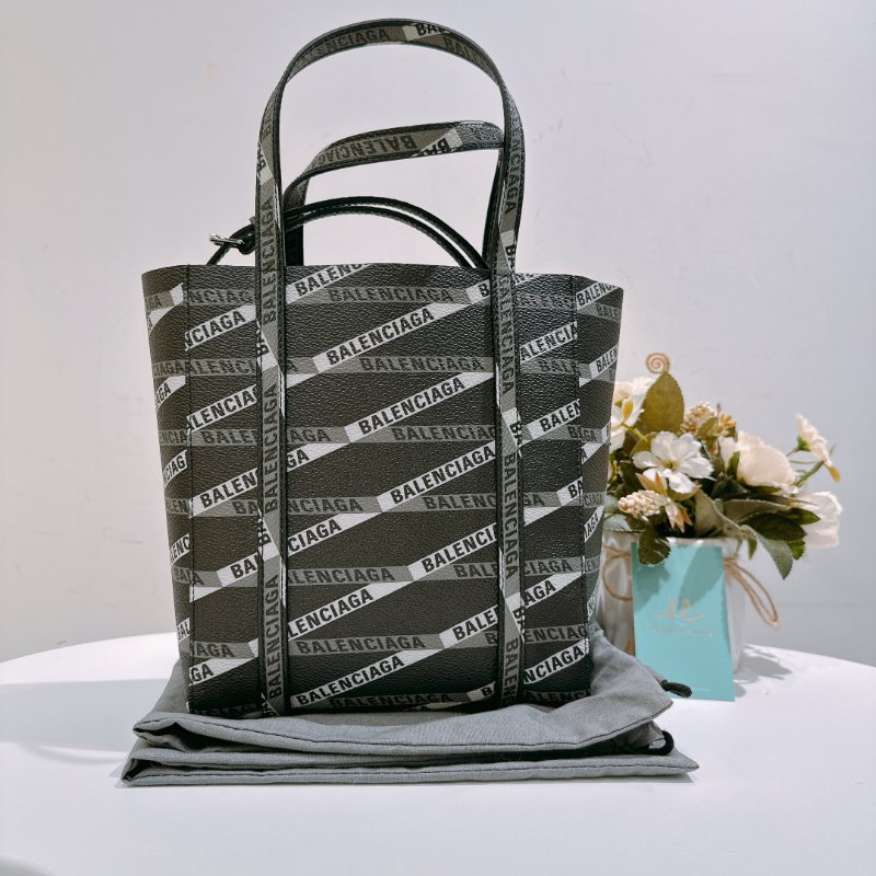 TW4723 Balenciaga 巴黎世家 塗鴉 手提 斜肩包Allover Logo Tote Bag Black x PHW-9