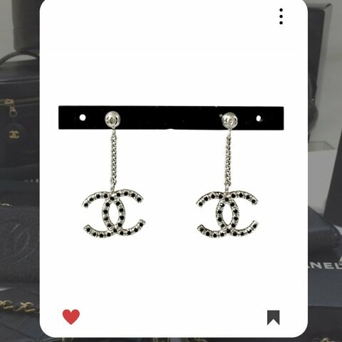 🛍️🎁 26 🔥 2月新品上架 新年情人節💘 香奈兒 Chanel 黑銀CC吊款耳環 🔥 香奈兒熱賣款 香奈兒經典款 耳環 CHANEL EARRING