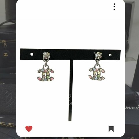 🛍️🎁 26 🔥 2月新品上架 新年情人節💘 香奈兒 Chanel 彩色水鑽雙CC耳環 🔥 香奈兒熱賣款 香奈兒經典款 耳環 CHANEL EARRING