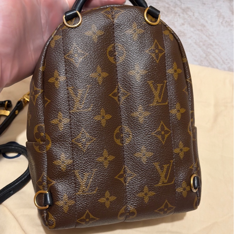 【96新 ✨ 全網最低價!】LV palm springs mini 迷你 小書包 成色超好!!(下單前先詢問庫存❗️)-10