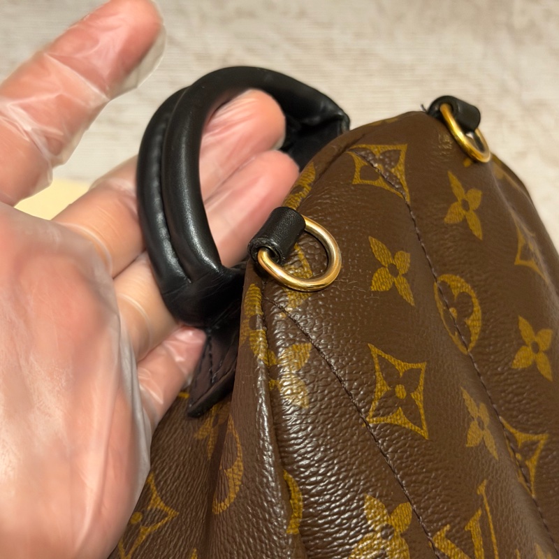 【96新 ✨ 全網最低價!】LV palm springs mini 迷你 小書包 成色超好!!(下單前先詢問庫存❗️)-11