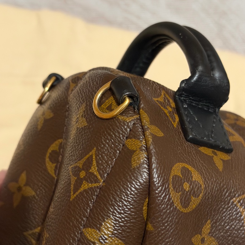 【96新 ✨ 全網最低價!】LV palm springs mini 迷你 小書包 成色超好!!(下單前先詢問庫存❗️)-13