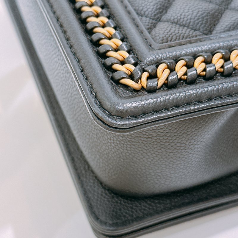 TW4722 Chanel 香奈兒 特別版 皮穿鏈包邊 小號boy 荔枝皮Small limited Edition Leboy 20cm Caviar Black x GHW-7