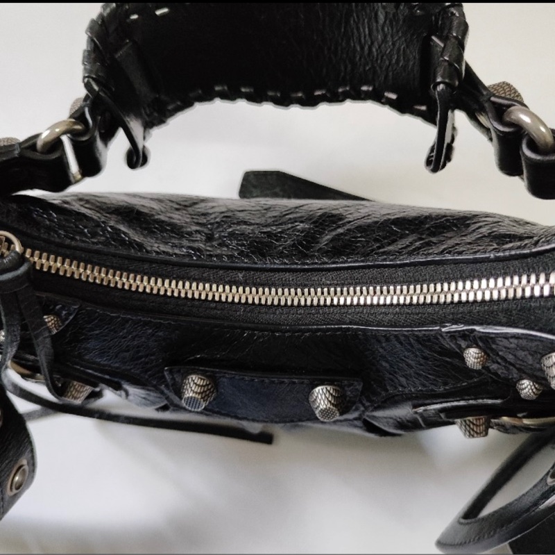 巴黎世家balenciaga月牙包xs-5