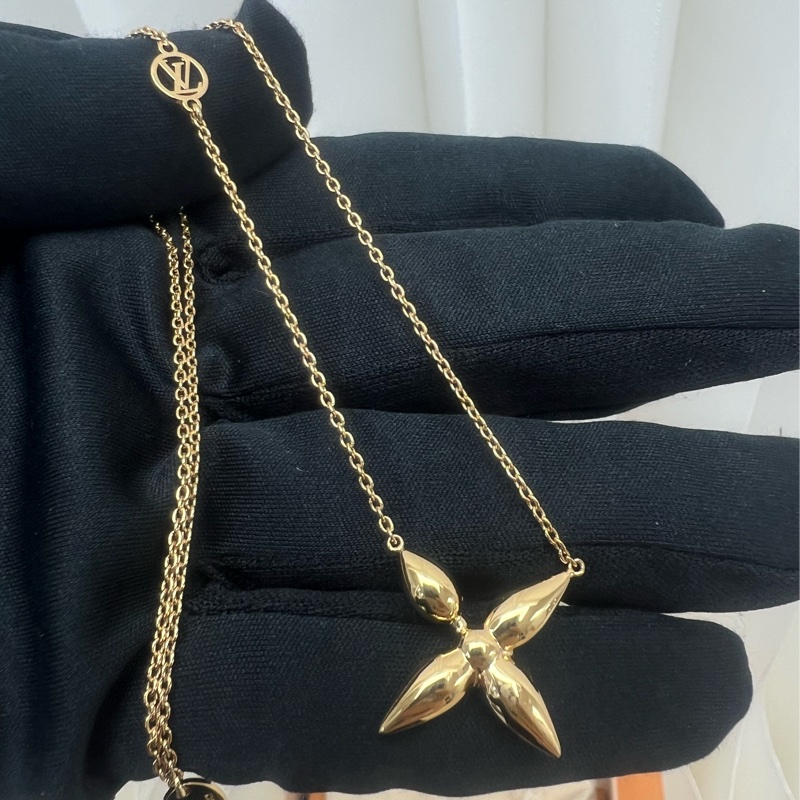 Lv louisette 花卉項鍊-2