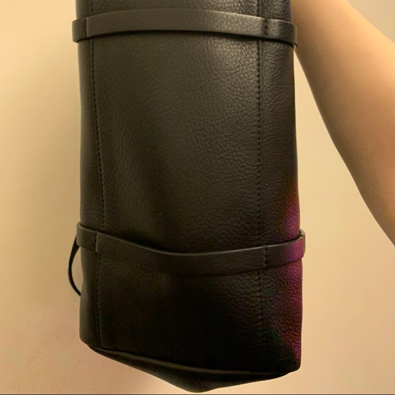 巴黎世家托特包-8