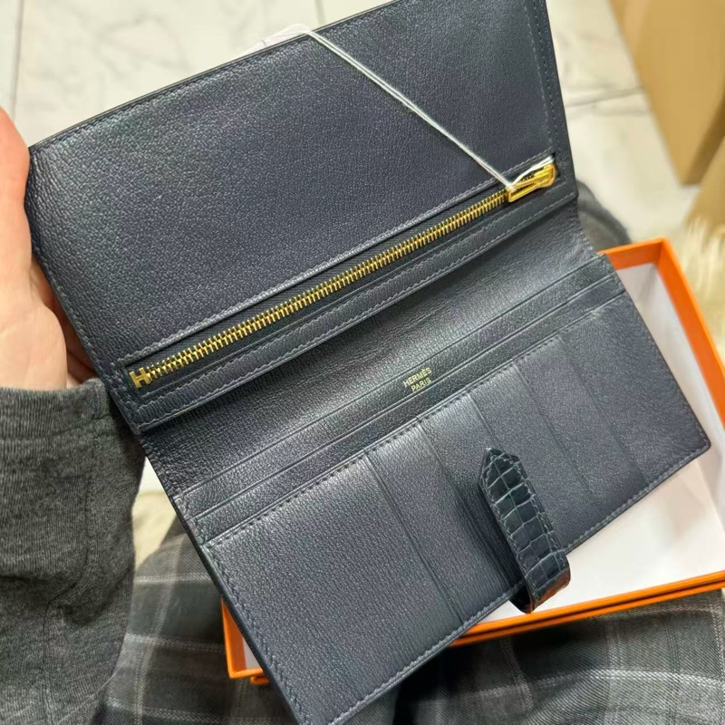 「JL精品代購」9新 Hermes 爱愛馬仕深海藍金扣鱷魚皮bearn長錢包 方塊鱷-2