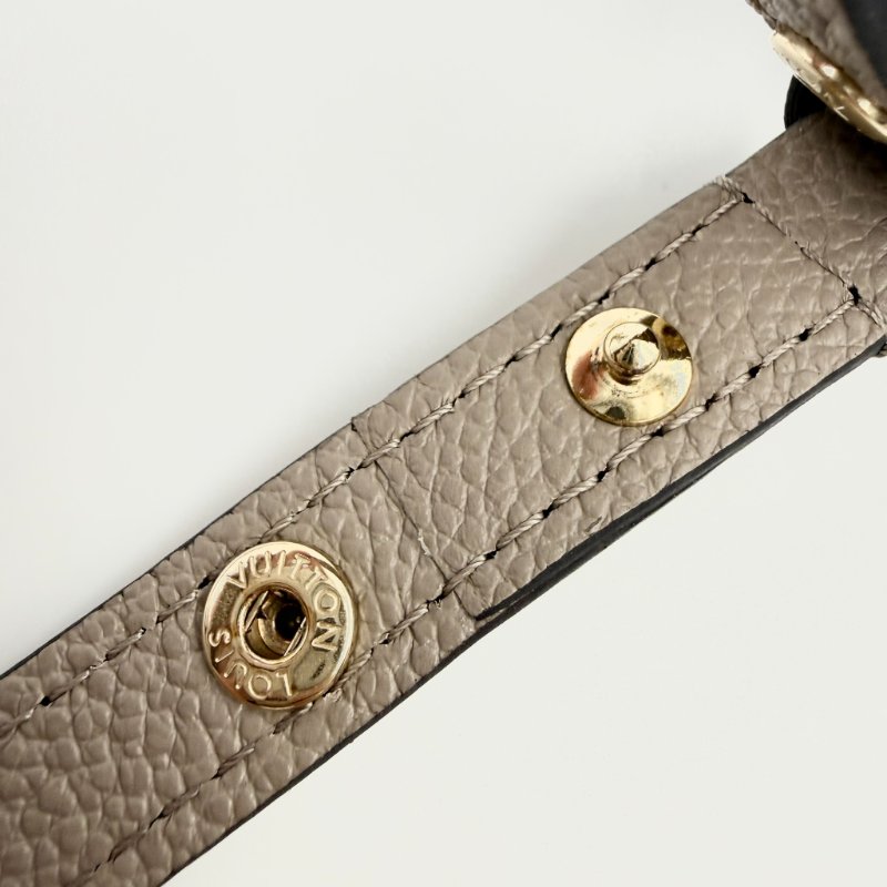 Louis Vuitton -斑鳩灰牛皮NéoNoé水桶包╻MM-21