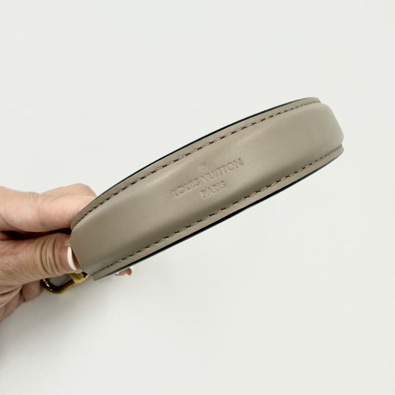 Louis Vuitton -斑鳩灰牛皮NéoNoé水桶包╻MM-22