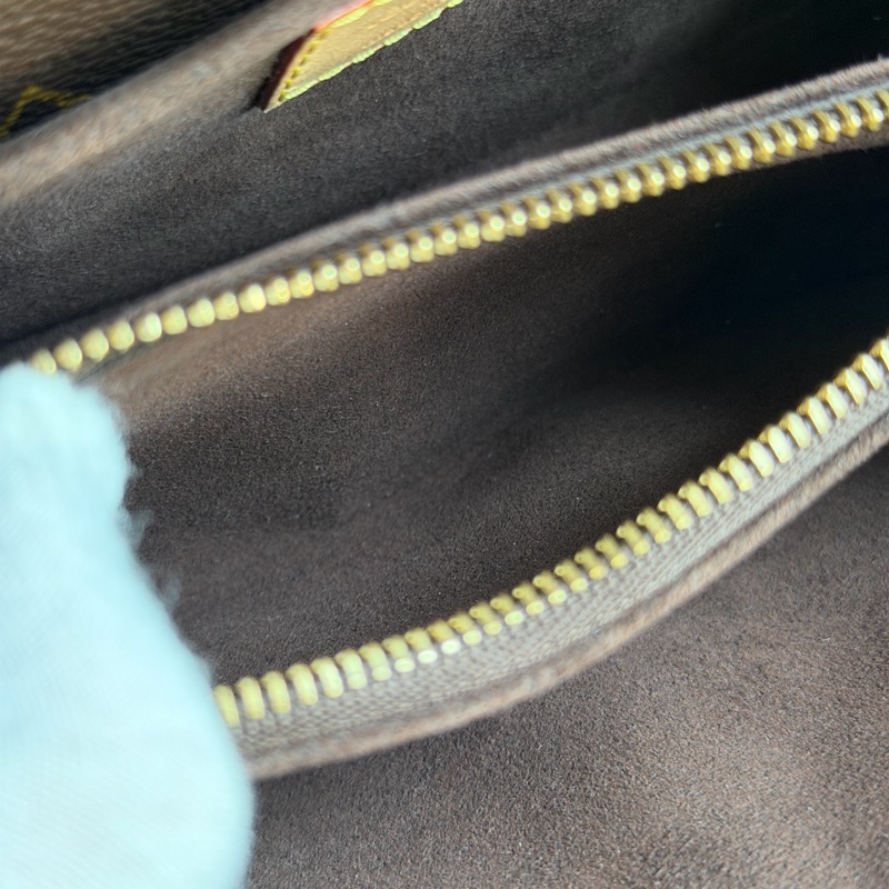 LV East west 新款郵差包 M46279晶片款-29