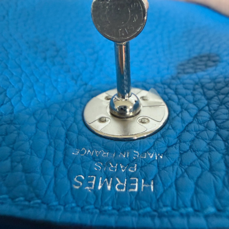 hermes mini lindy藍色 一代閒置品-12