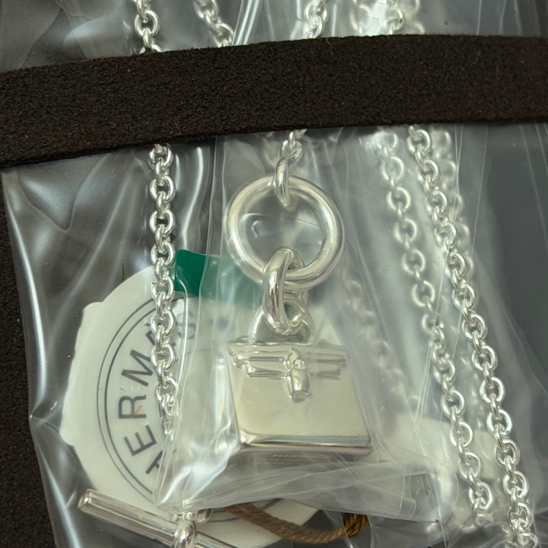 Amulettes Kelly Pendant-3