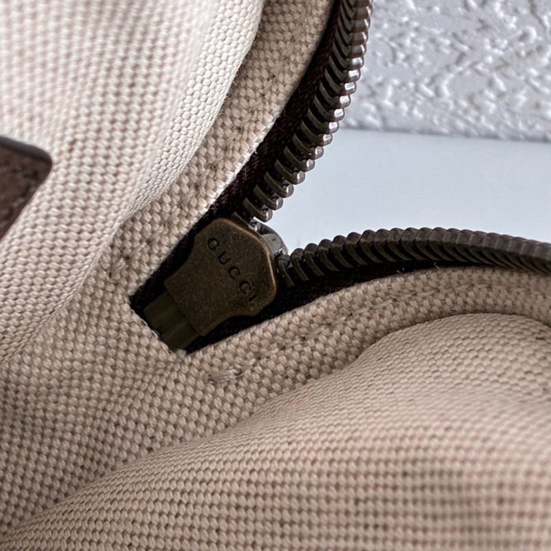 Gucci前口袋拉鏈相機包 斜背包 mini-17