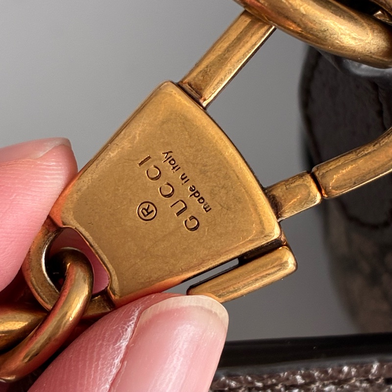 Gucci前口袋拉鏈相機包 斜背包 mini-18