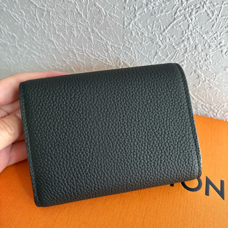 Lv黑皮革三摺短夾 零錢包 m26250 全新-7