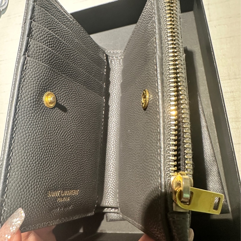 Ysl Saint Laurent 銀包-3