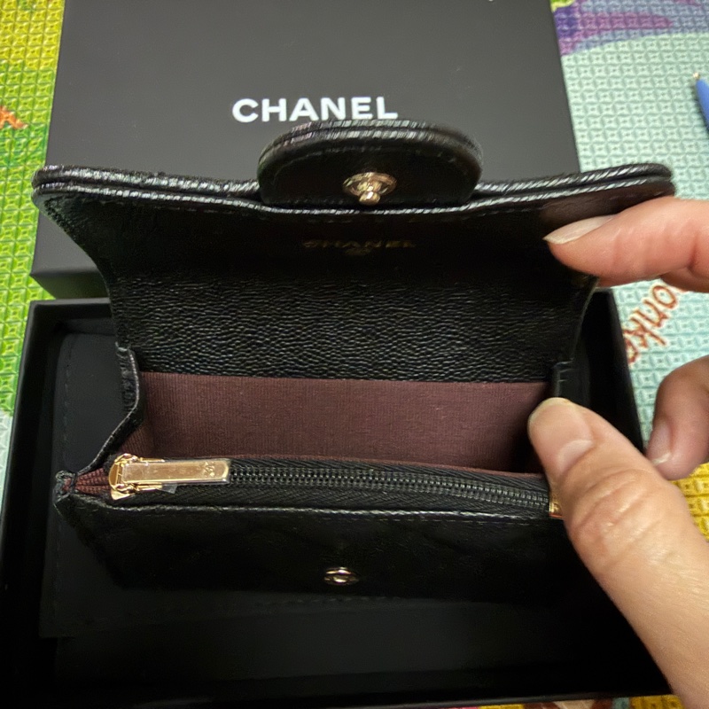 Chanel。香奈兒。經典CF翻蓋卡包(有拉鏈)-1