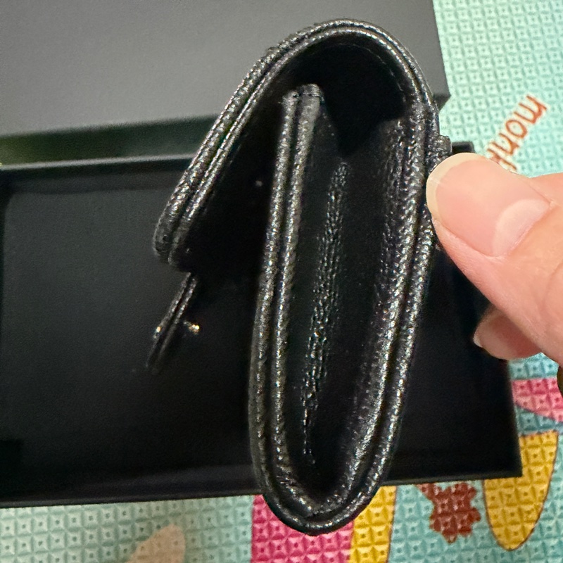 Chanel。香奈兒。經典CF翻蓋卡包(有拉鏈)-4