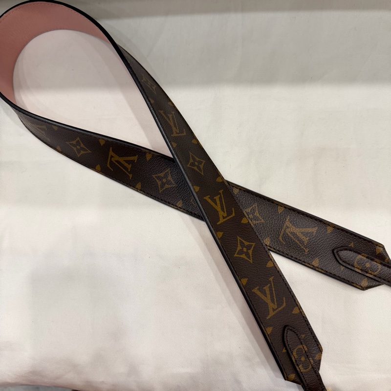 Louis Vuitton LV 經典老花拼粉 雙面 寬背帶-1