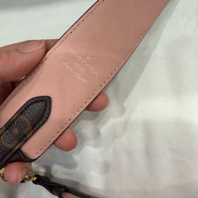 Louis Vuitton LV 經典老花拼粉 雙面 寬背帶-8