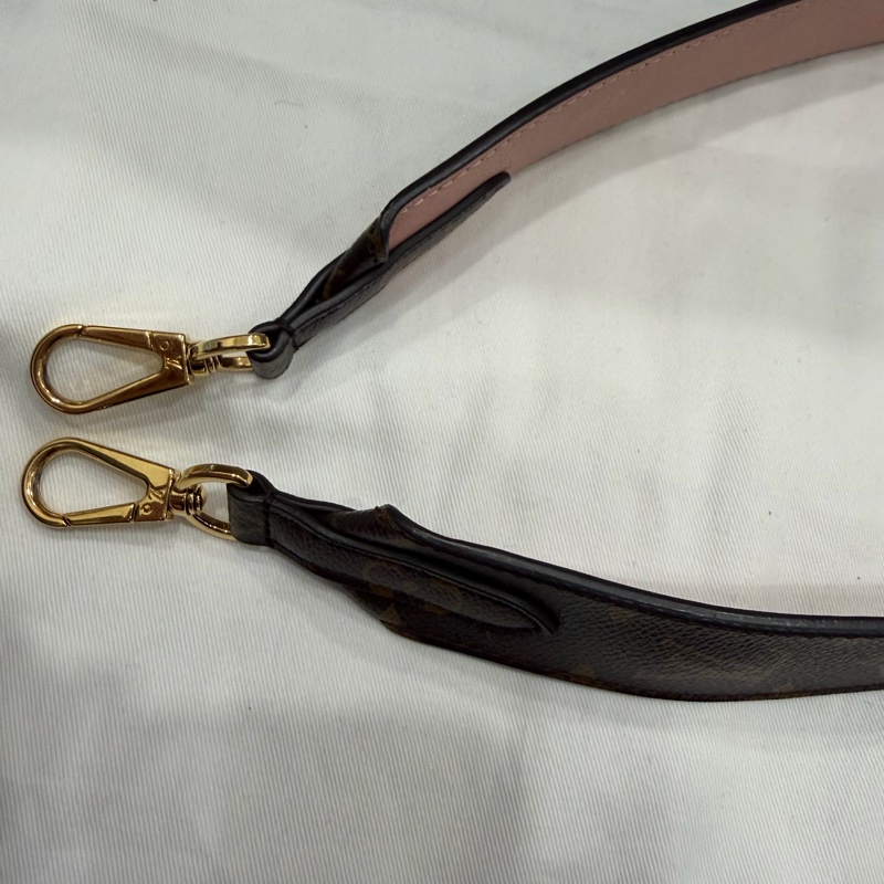 Louis Vuitton LV 經典老花拼粉 雙面 寬背帶-11