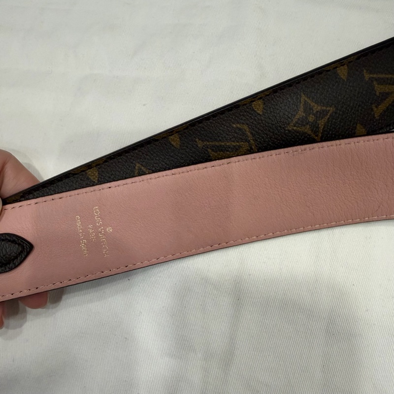 Louis Vuitton LV 經典老花拼粉 雙面 寬背帶-28