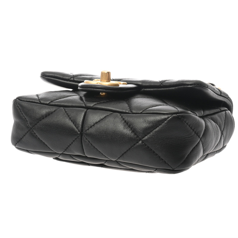 香奈兒 (CHANEL) Matelasse 迷你翻蓋包，黑色，女士羊皮，半肩帶 A 級，二手，Ginzo-5