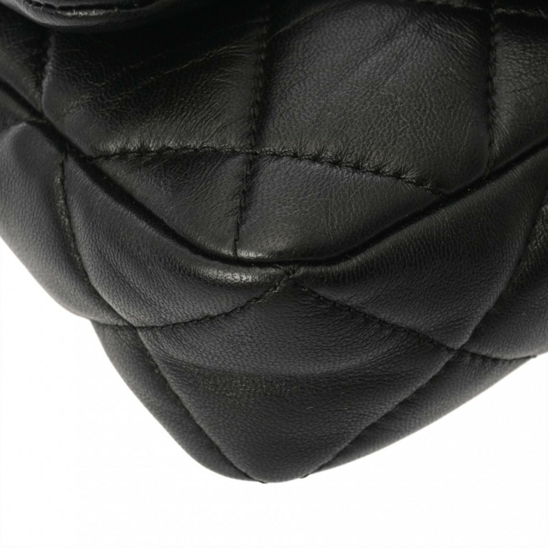 香奈兒 (CHANEL) Matelasse 迷你翻蓋包，黑色，女士羊皮，半肩帶 A 級，二手，Ginzo-6