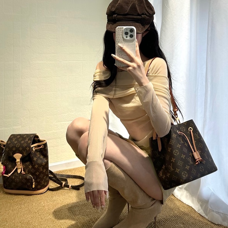 LV Néonoé BB 新款小水桶M46581 晶片款-0