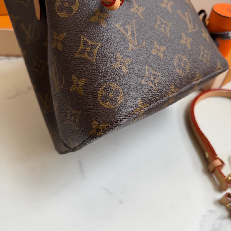 LV Néonoé BB 新款小水桶M46581 晶片款-14