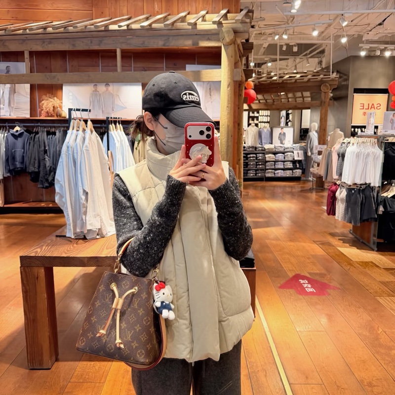 LV Néonoé BB 新款小水桶M46581 晶片款-28