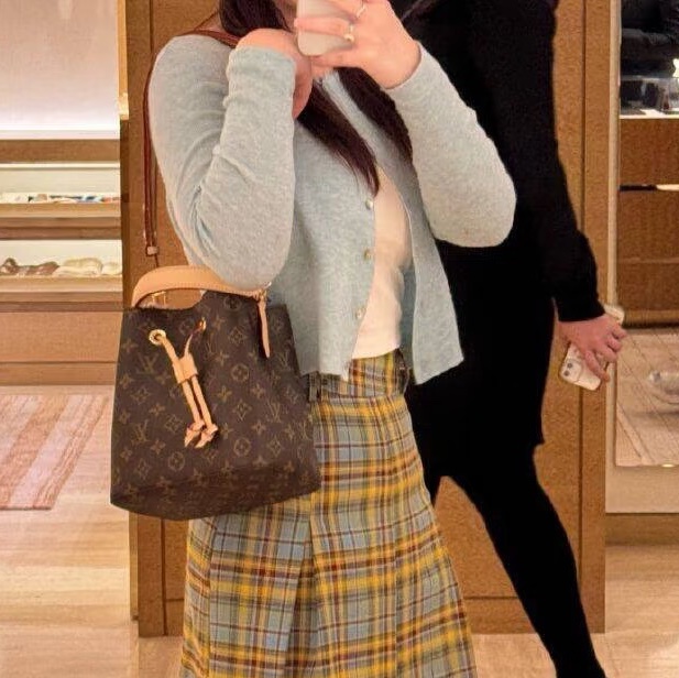 LV Néonoé BB 新款小水桶M46581 晶片款-30